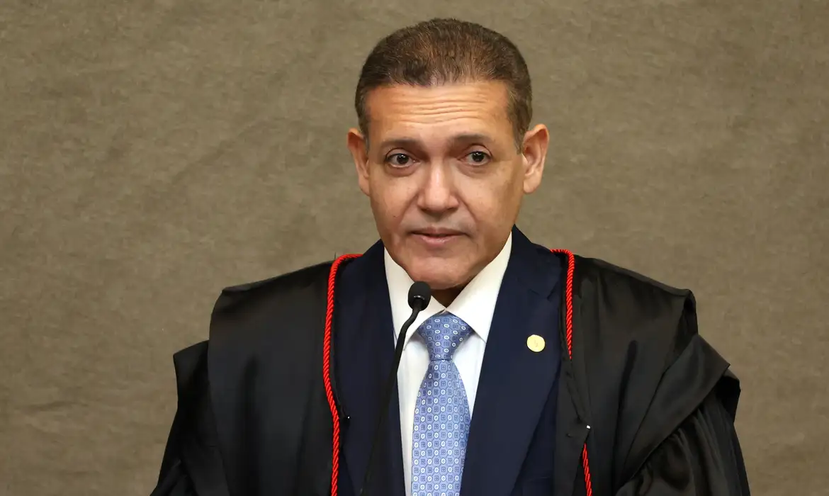 Nunes Marques pede parecer da PGR sobre recurso de Bolsonaro